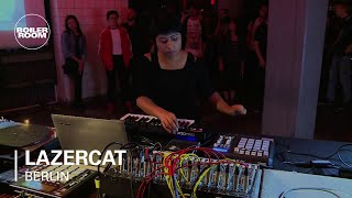 Photo of set Lazercat.