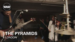 Photo of set The Pyramids.
