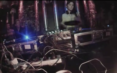 Photo of set Ana.