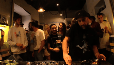 Photo of set DJ F.