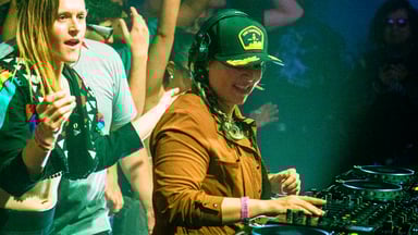Photo of set Chachi Guerrero.