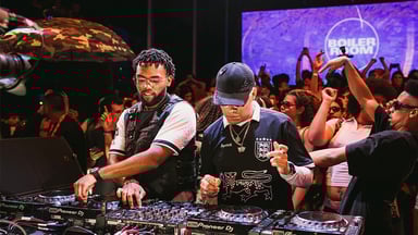 Photo of set Kenan e Kel.