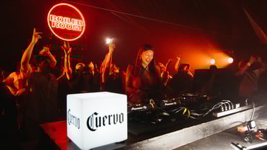 Photo of set Lidia Beatz.