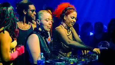 Photo of set La Spacer b2b CQQCHiFRUIT.