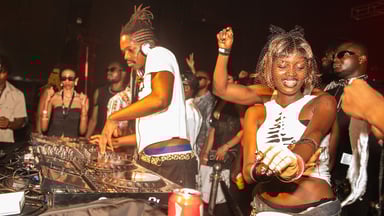 Photo of set Yosa b2b WeAreAllChemicals.