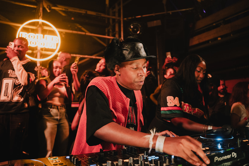 Flyer for event Vigro Deep.